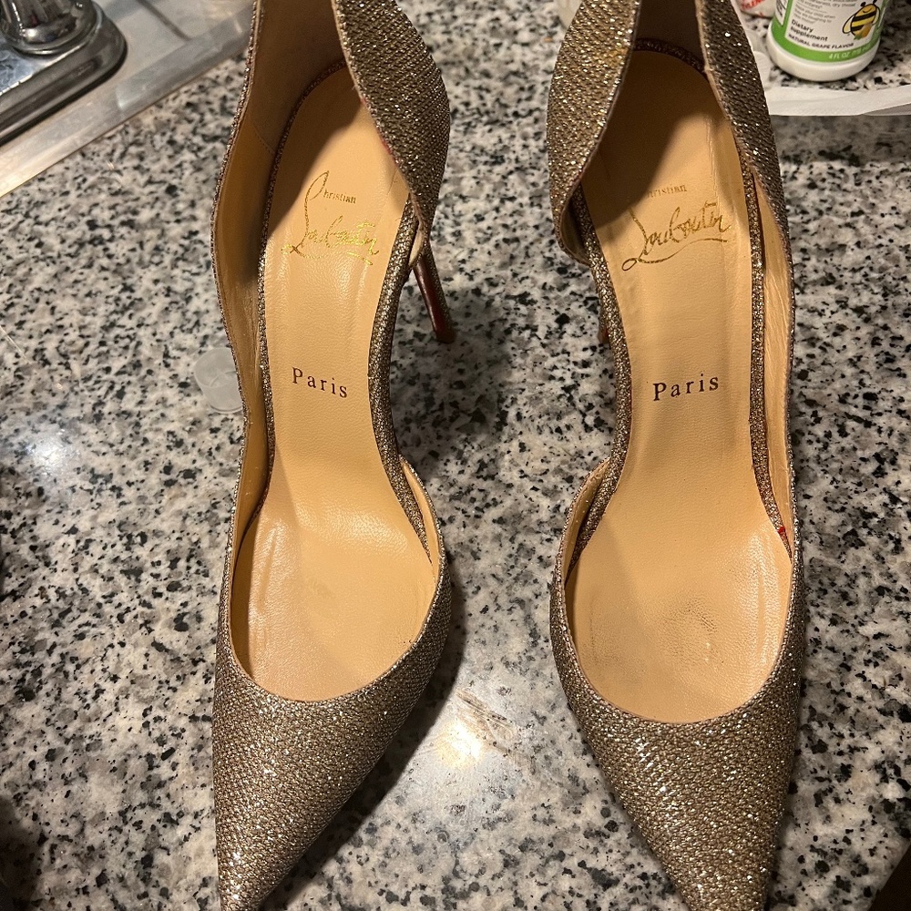 Louboutin size 37.5